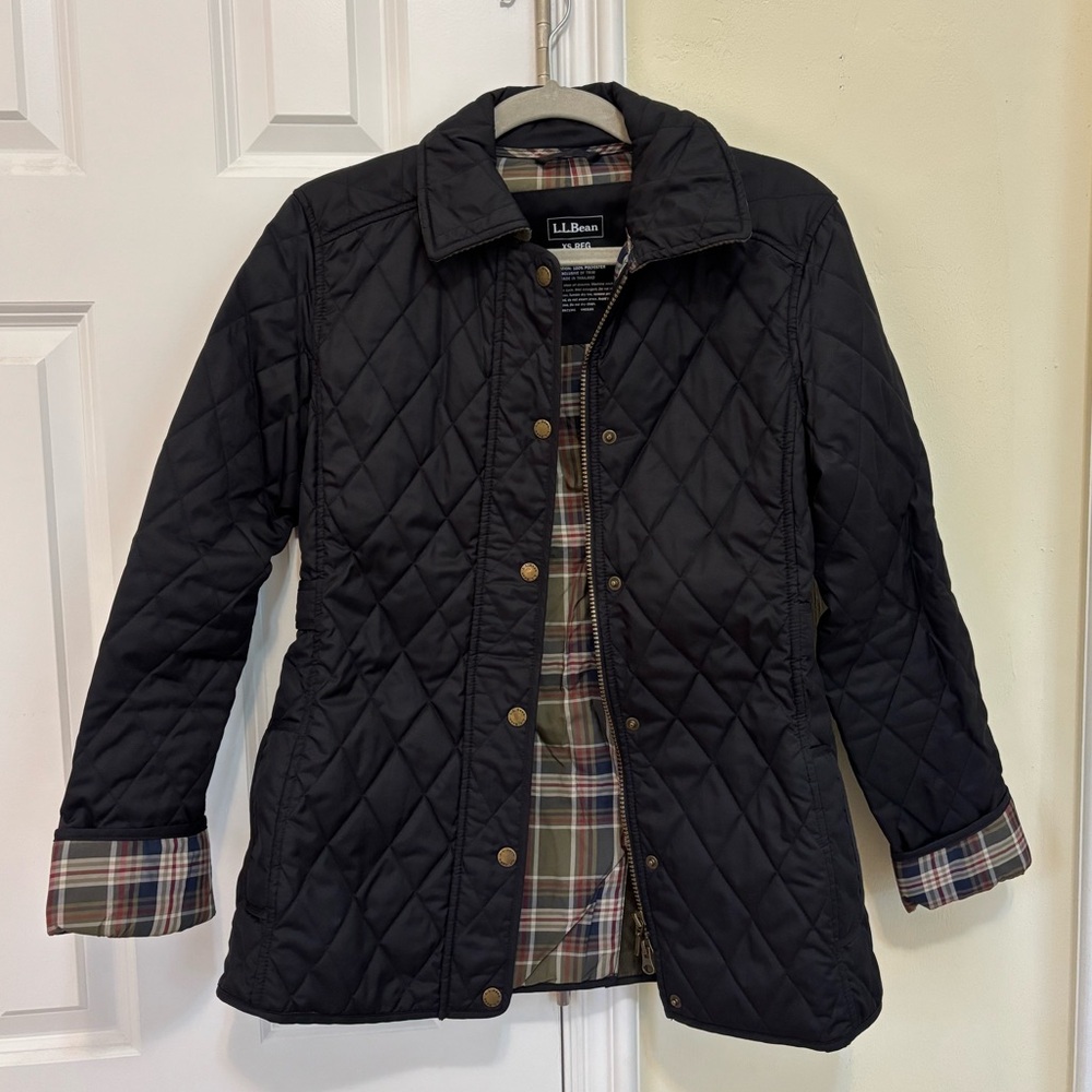 L.L. Bean Women’s Black Quilted Riding Jacket (XS)